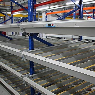 Industrial Roller Shelf Gravity Pallet Racking For Maximum Storage Capacity