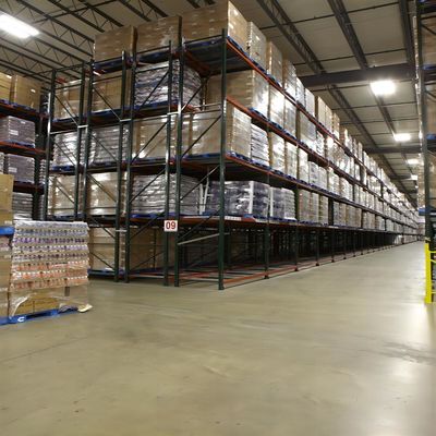 Heavy Duty Double Deep Pallet Racking For Supermarket Warehouse Customization